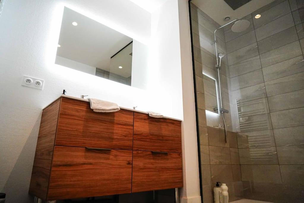 Le Rive Hugo • Elegance & Art De Vivre Leilighet Châteauroux Eksteriør bilde